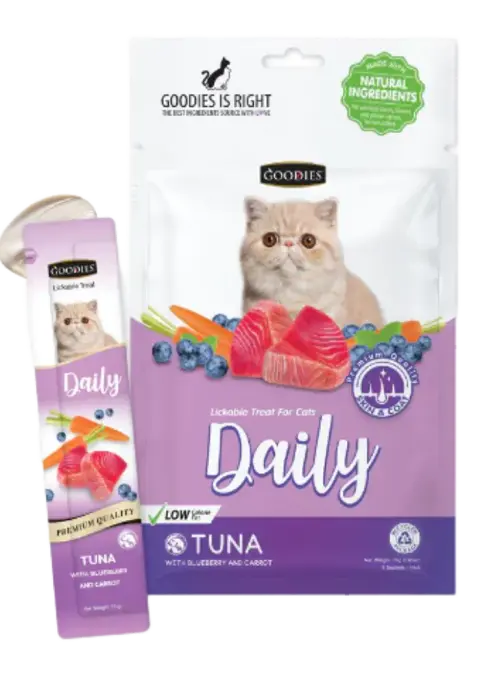 lickable treat daily tuna with blueberry & carrot