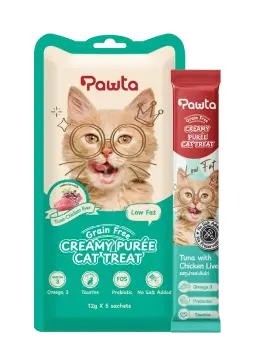 creamy purée cat treat tuna with chicken liver
